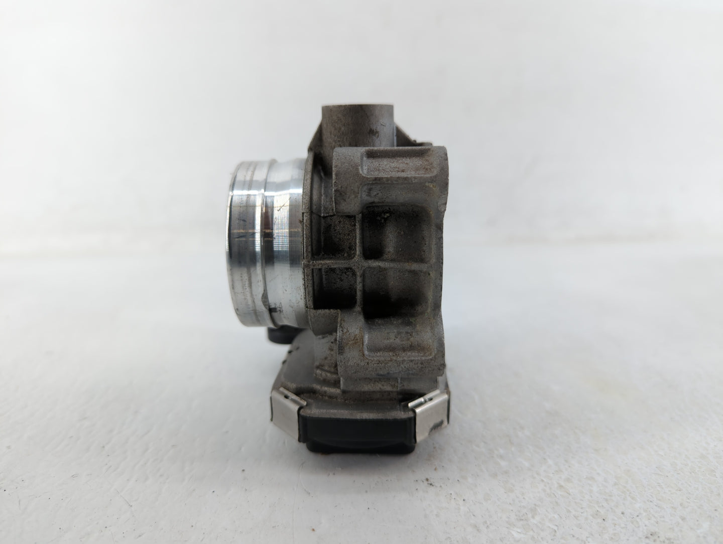 2022 Chevrolet Malibu Throttle Body P/N:12671379AA Fits OEM Used Auto Parts - Oemusedautoparts1.com