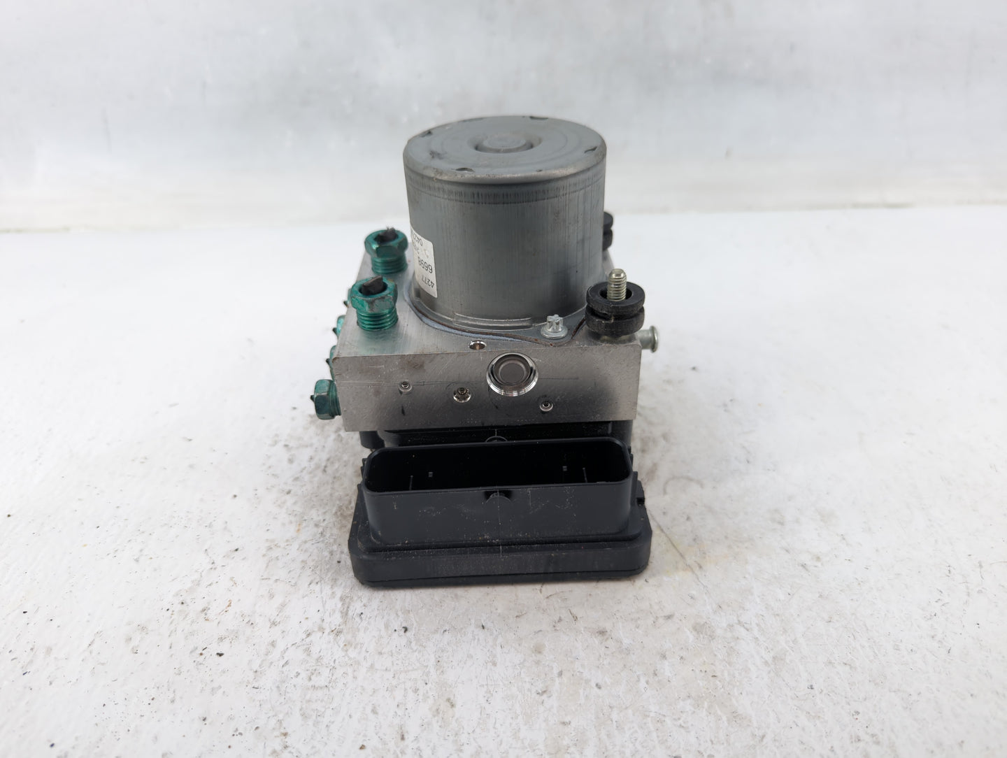2019-2021 Chevrolet Malibu ABS Pump Control Module Replacement P/N:4277 6698 065055766 Fits Fits 2019 2020 2021 OEM Used Aut