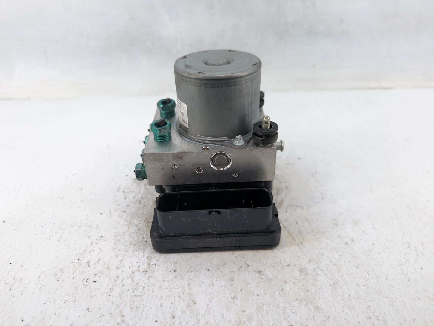 2019-2021 Chevrolet Malibu ABS Pump Control Module Replacement P/N:4277 6698 065055766 Fits Fits 2019 2020 2021 OEM Used Aut