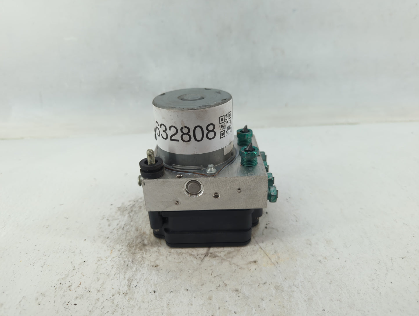 2019-2021 Chevrolet Malibu ABS Pump Control Module Replacement P/N:4277 6698 065055766 Fits Fits 2019 2020 2021 OEM Used Aut