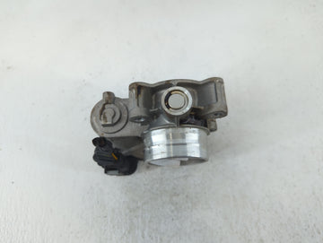 2016-2021 Chevrolet Malibu Throttle Body P/N:12671379AA Fits Fits 2016 2017 2018 2019 2020 2021 2022 OEM Used Auto Parts