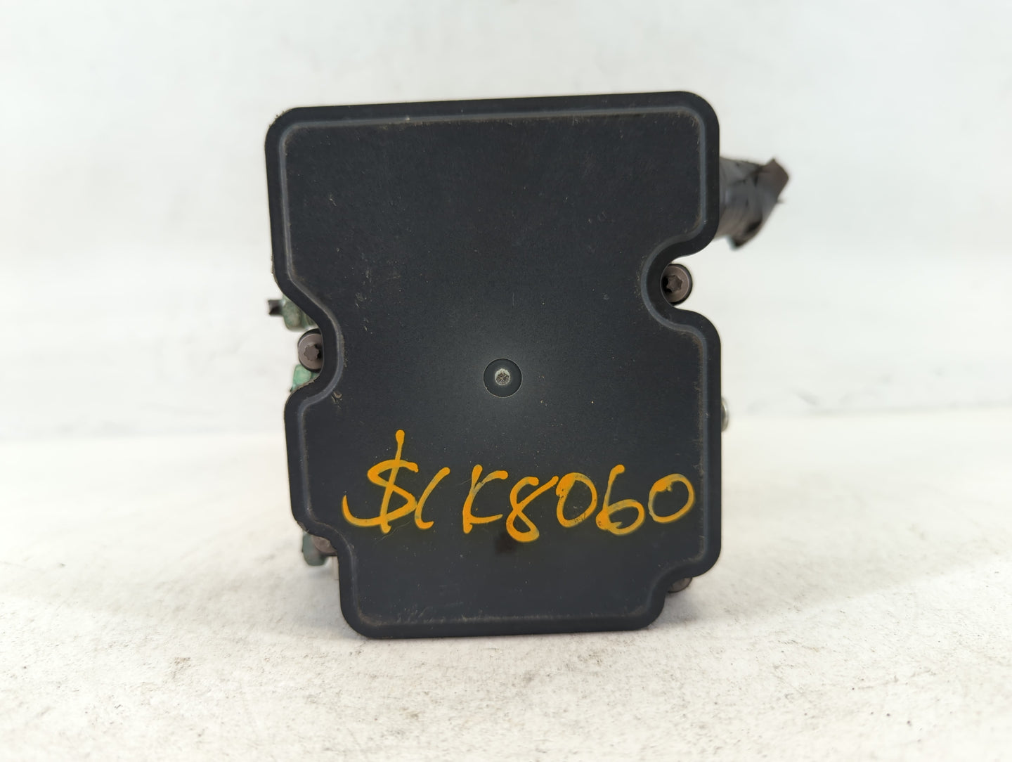 2019-2021 Chevrolet Malibu ABS Pump Control Module Replacement P/N:065055766 42776698 Fits Fits 2019 2020 2021 OEM Used Auto