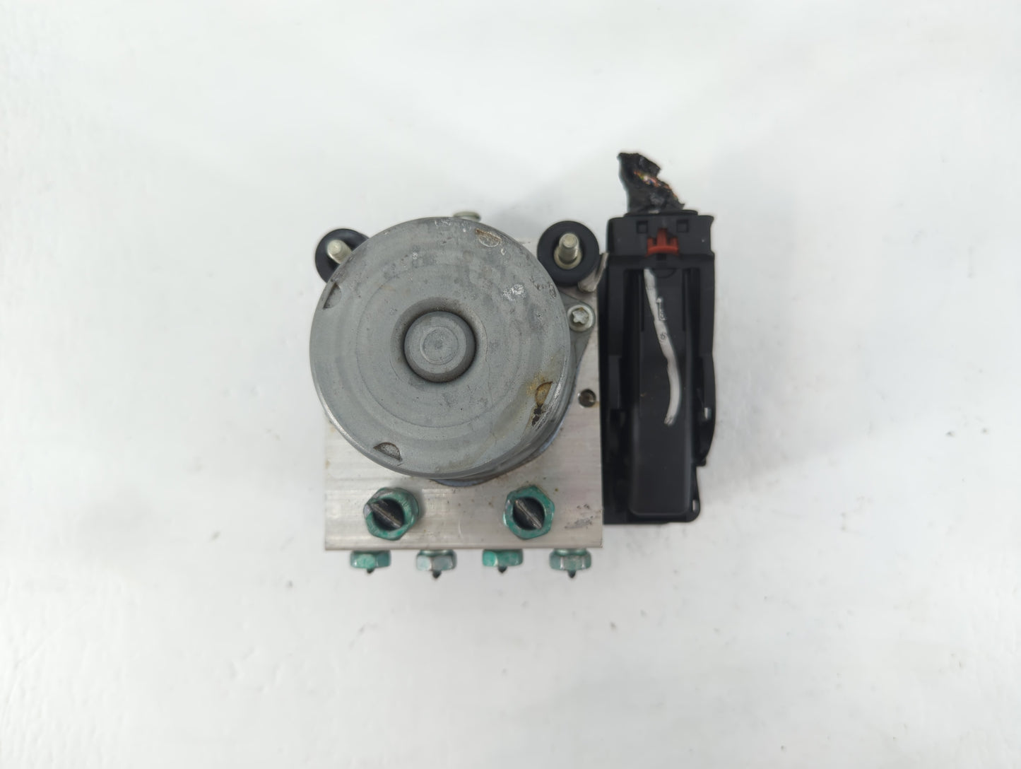 2019-2021 Chevrolet Malibu ABS Pump Control Module Replacement P/N:4276698 Fits Fits 2019 2020 2021 OEM Used Auto Parts - Oe