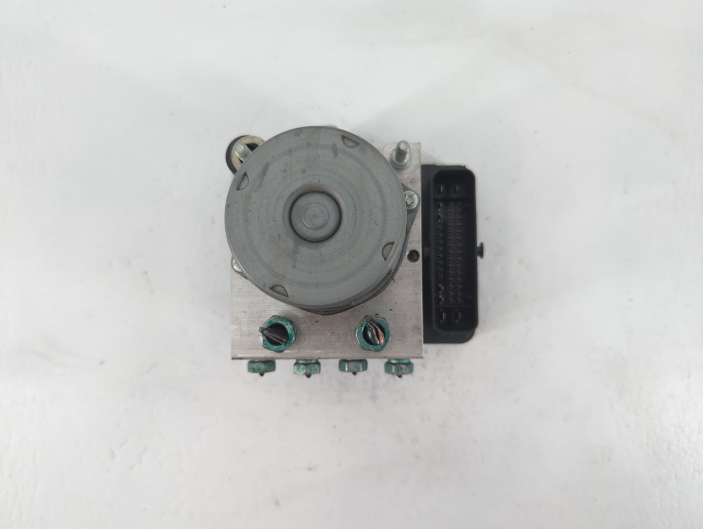 2019-2021 Chevrolet Malibu ABS Pump Control Module Replacement P/N:4277 6698 065055766 Fits Fits 2019 2020 2021 OEM Used Aut