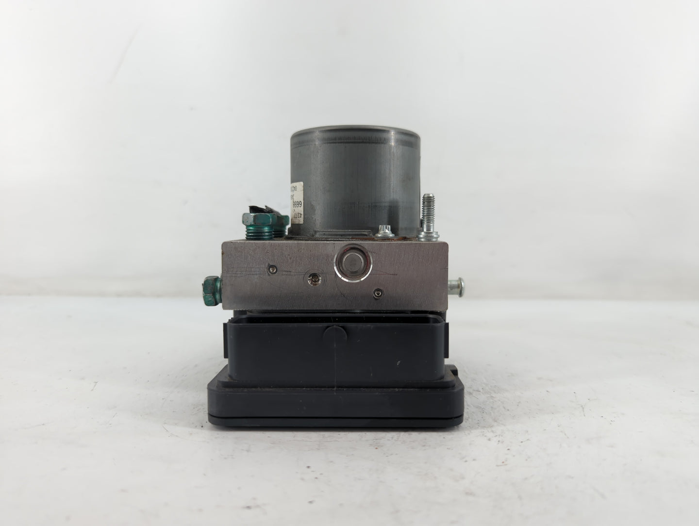2019-2021 Chevrolet Malibu ABS Pump Control Module Replacement P/N:4277 6698 065055766 Fits Fits 2019 2020 2021 OEM Used Aut