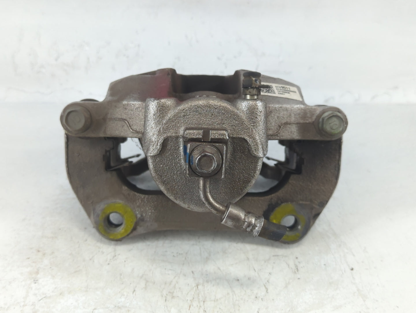 2022 Chevrolet Malibu Front Passenger Right Brake Caliper 699816 - Oemusedautoparts1.com