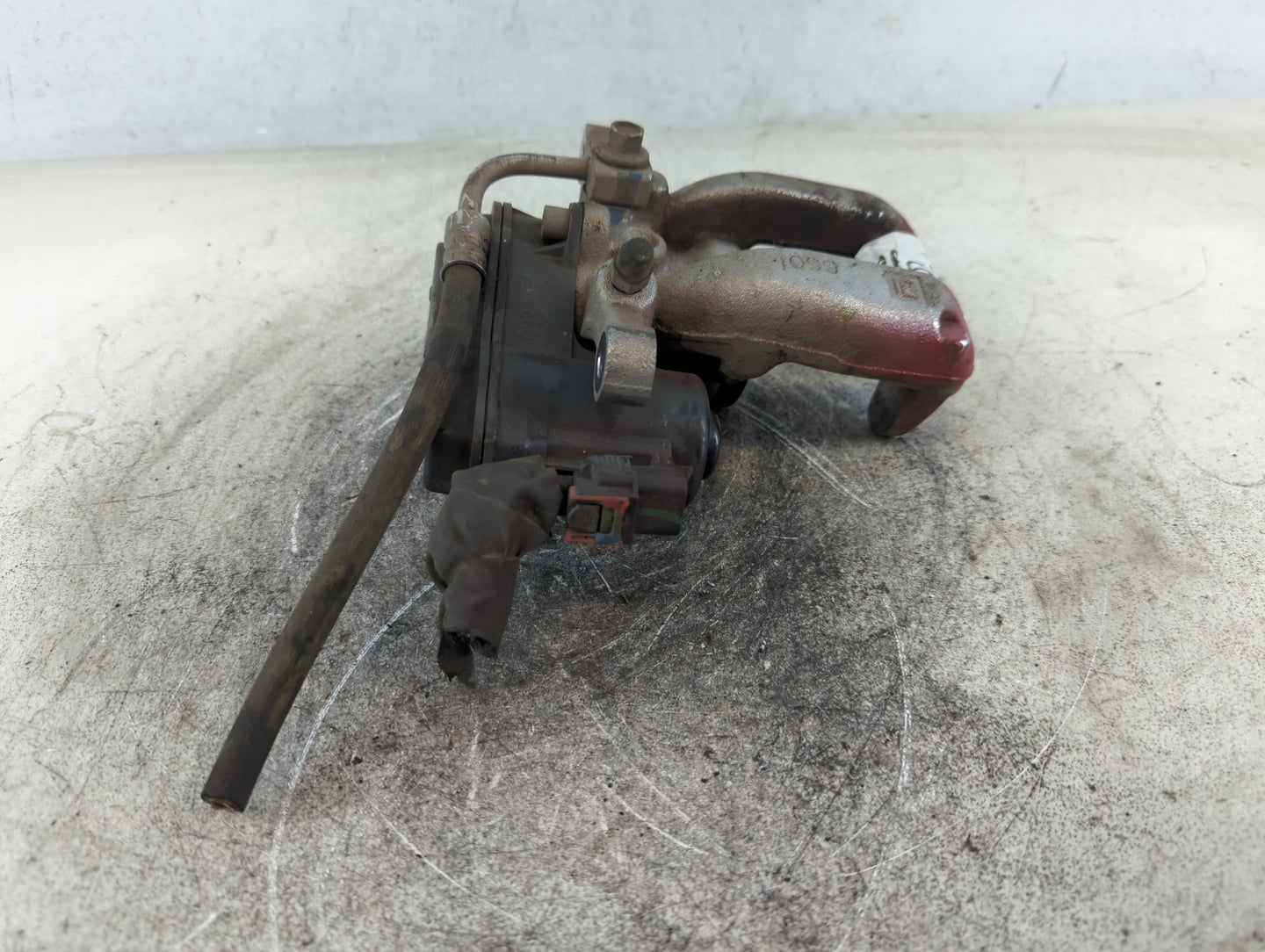 2016-2021 Chevrolet Malibu Front Passenger Right Brake Caliper 699883 - Oemusedautoparts1.com