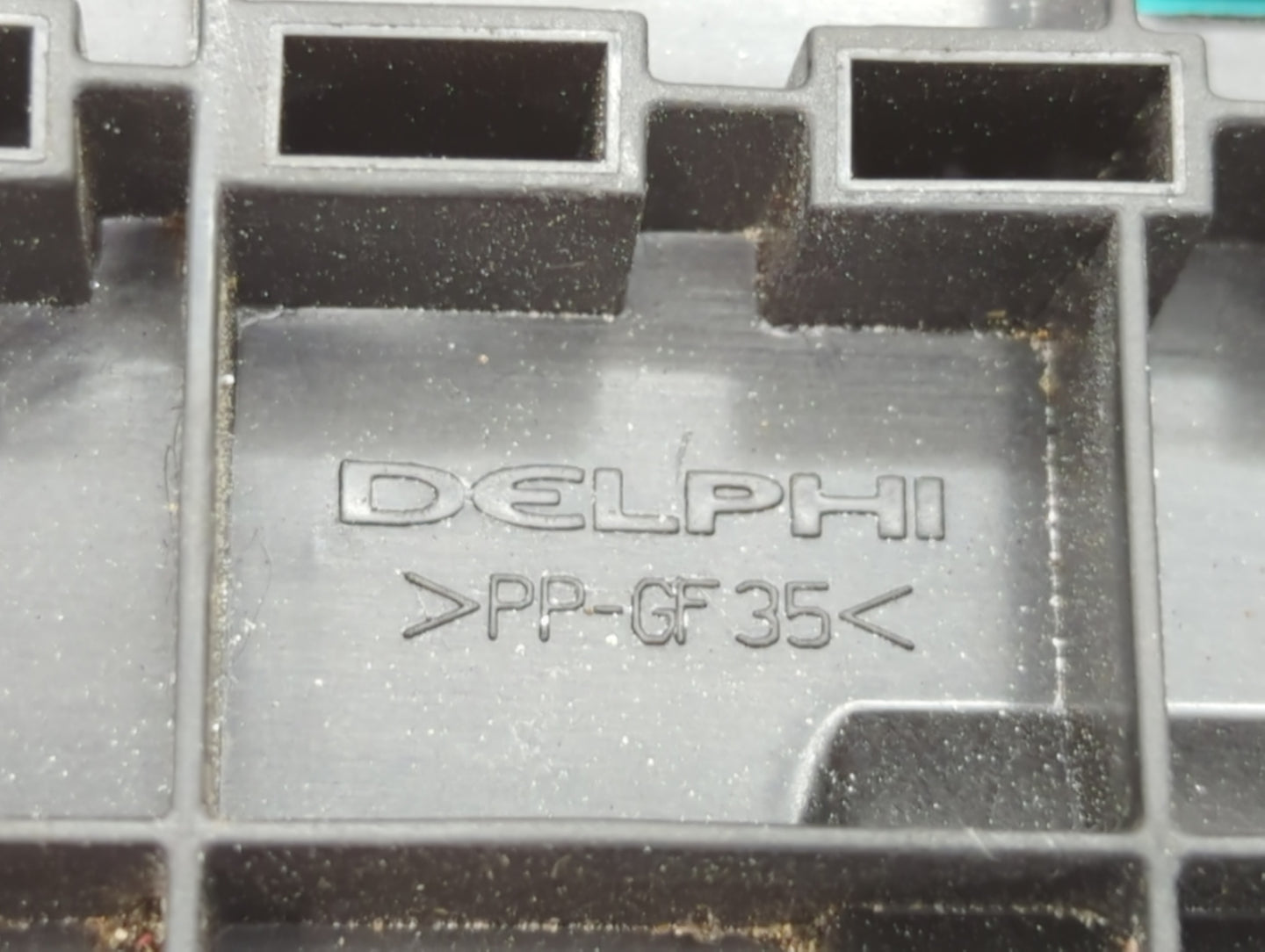 2022 Chevrolet Malibu Fusebox Fuse Box Panel Relay Module P/N:PP-GF35 Fits OEM Used Auto Parts - Oemusedautoparts1.com