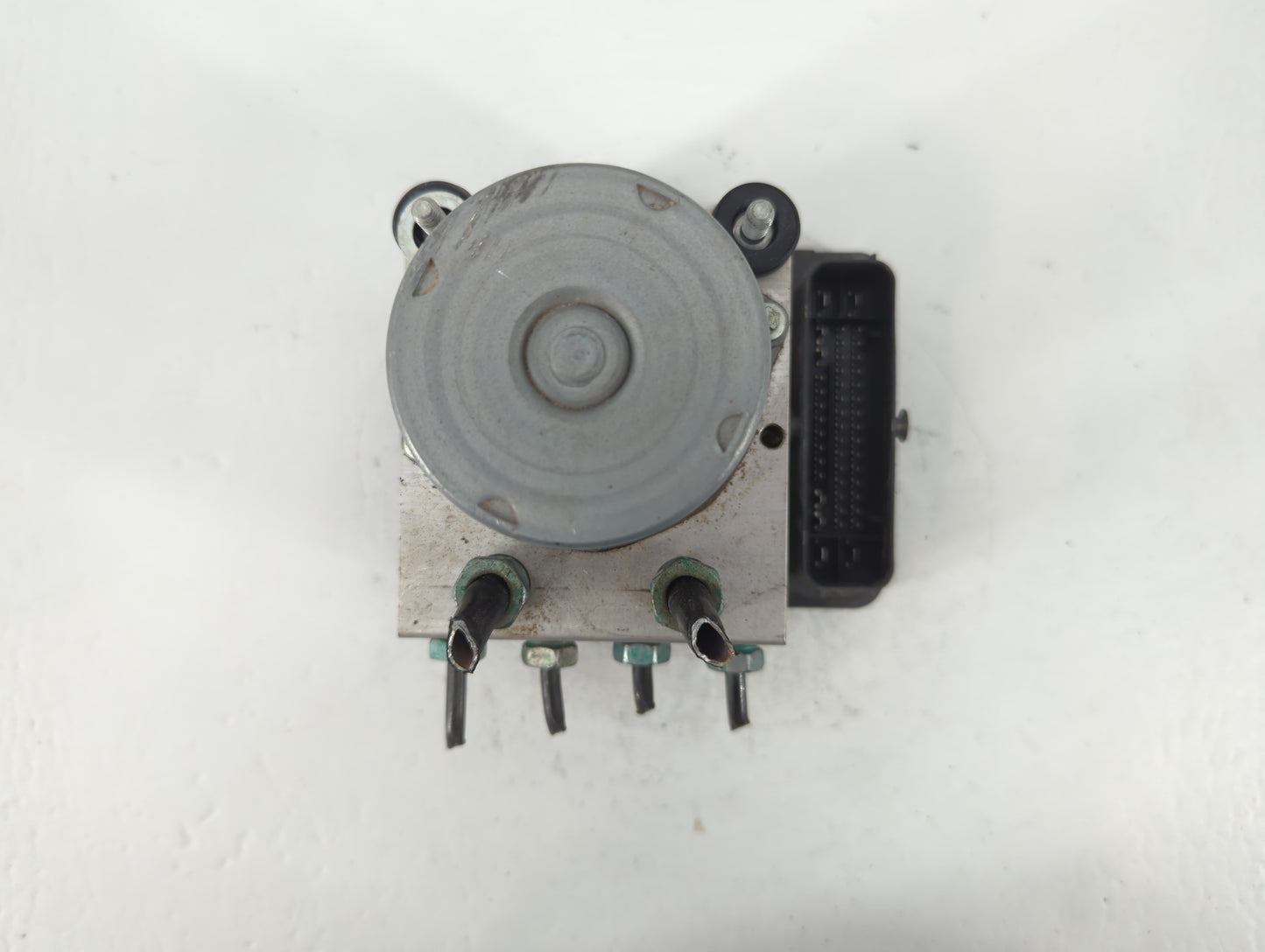 2019-2021 Chevrolet Malibu ABS Pump Control Module Replacement P/N:42776698 Fits Fits 2019 2020 2021 OEM Used Auto Parts - O