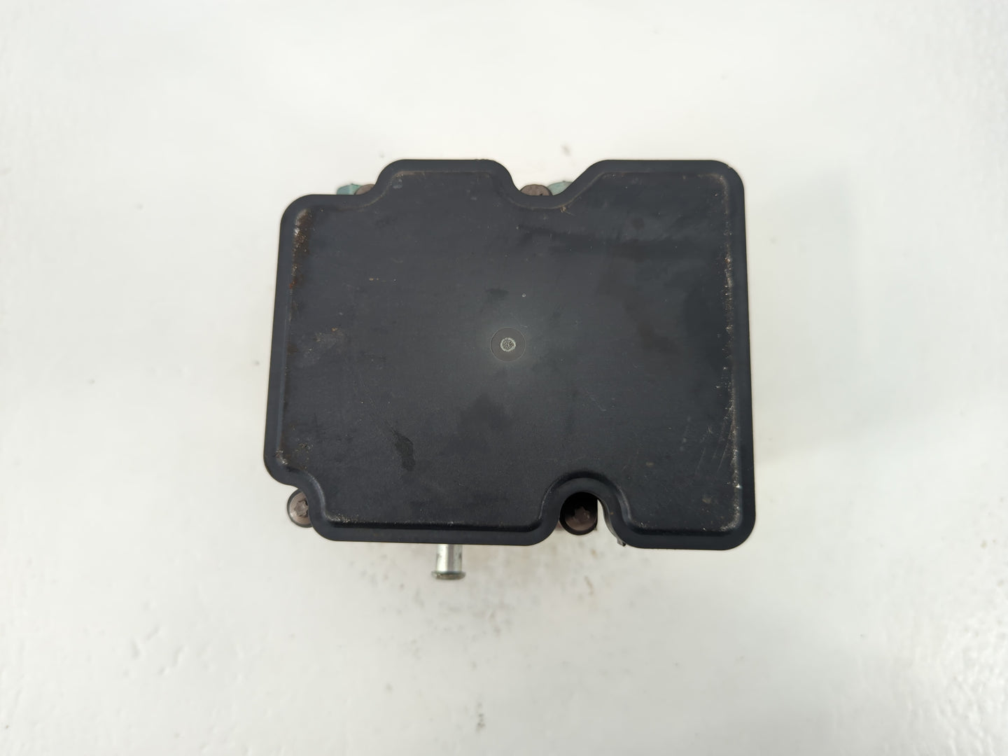 2019-2021 Chevrolet Malibu ABS Pump Control Module Replacement P/N:42776698 Fits Fits 2019 2020 2021 OEM Used Auto Parts - O