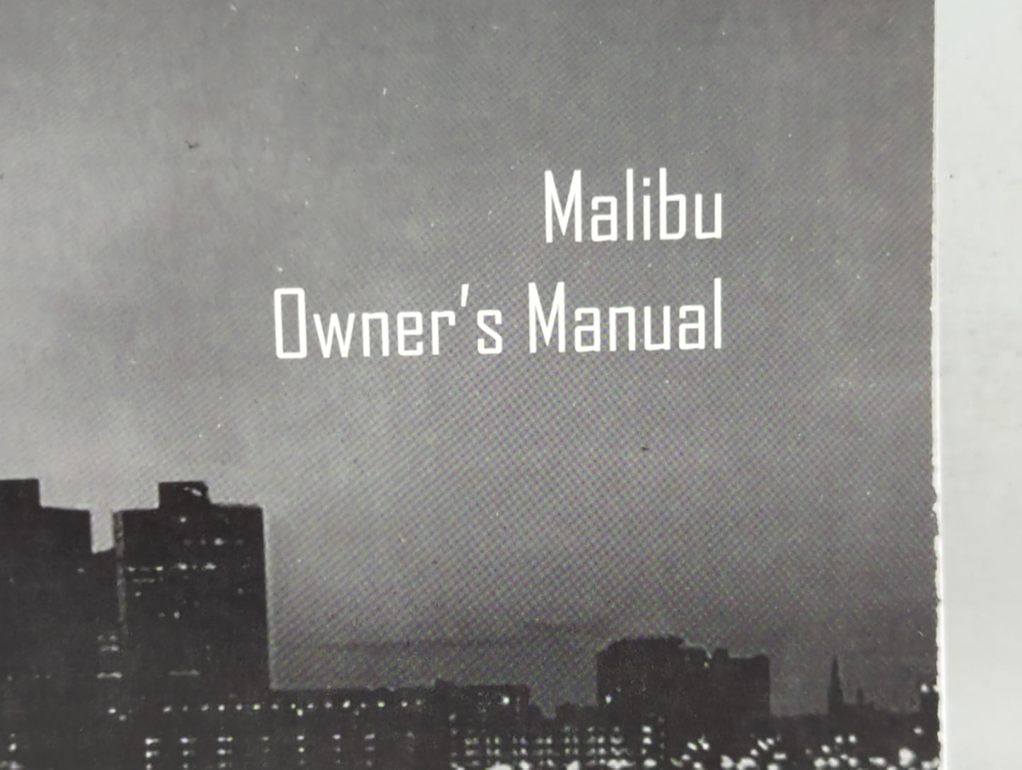 2022 Chevrolet Malibu Owners Manual Book Guide P/N:84752861 OEM Used Auto Parts - Oemusedautoparts1.com