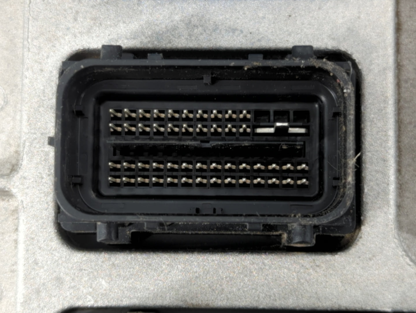 2020-2021 Chevrolet Malibu PCM Engine Control Computer ECU ECM PCU OEM P/N:12718932 Fits Fits 2020 2021 2022 OEM Used Auto P