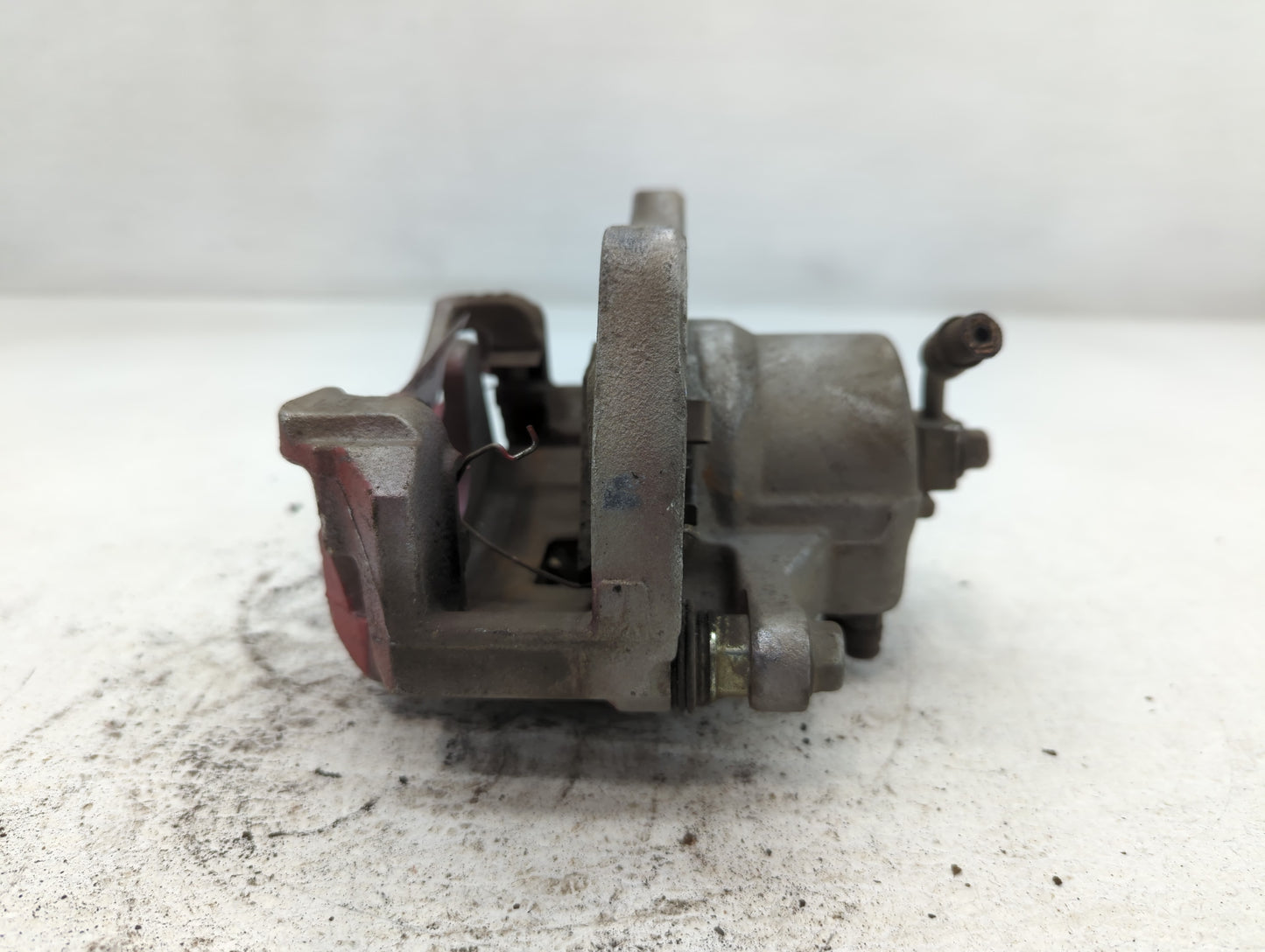 2022 Chevrolet Malibu Front Passenger Right Brake Caliper 775340 - Oemusedautoparts1.com