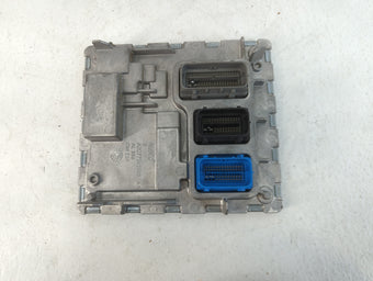 compare product 2020-2021 Chevrolet Malibu PCM Engine Control Computer ECU ECM PCU OEM P/N:12718932 Fits Fits 2020 2021 2022 OEM Used Auto Parts