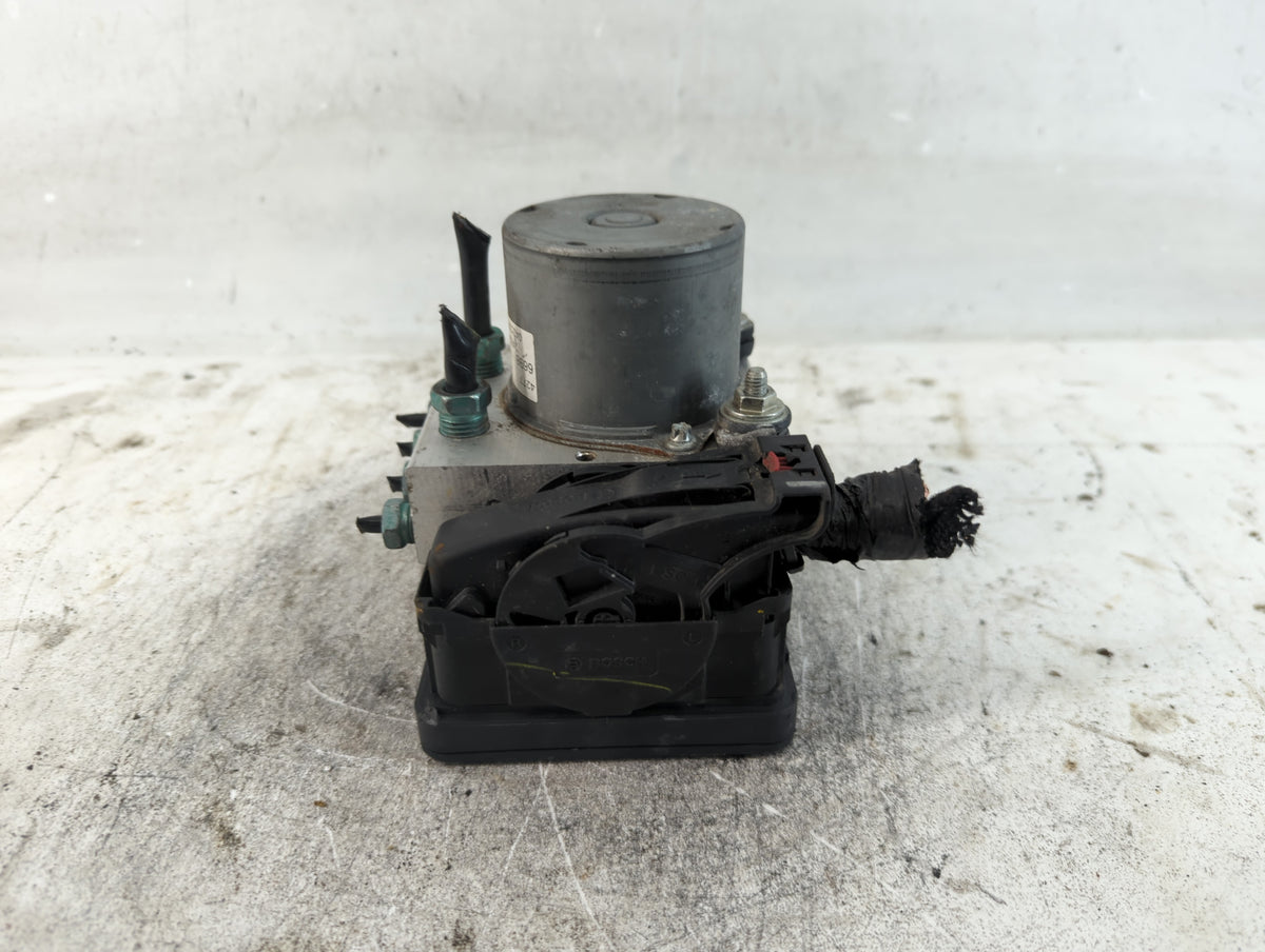 2019-2021 Chevrolet Malibu Anti-Lock Brake ABS Pump Module Actuator OEM P/N:42776698 Fits Fits 2019 2020 2021 OEM Used Auto 