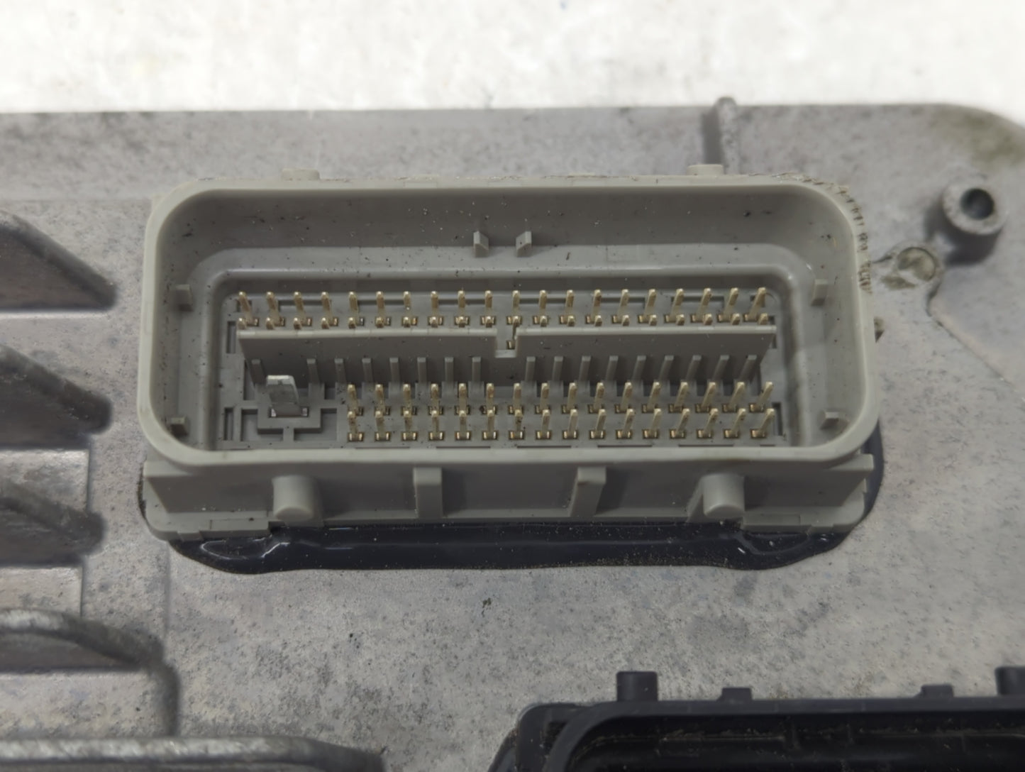 2021-2022 Chevrolet Silverado PCM Engine Control Computer ECU ECM PCU OEM P/N:12711795 Fits Fits 2020 2021 2022 OEM Used Aut