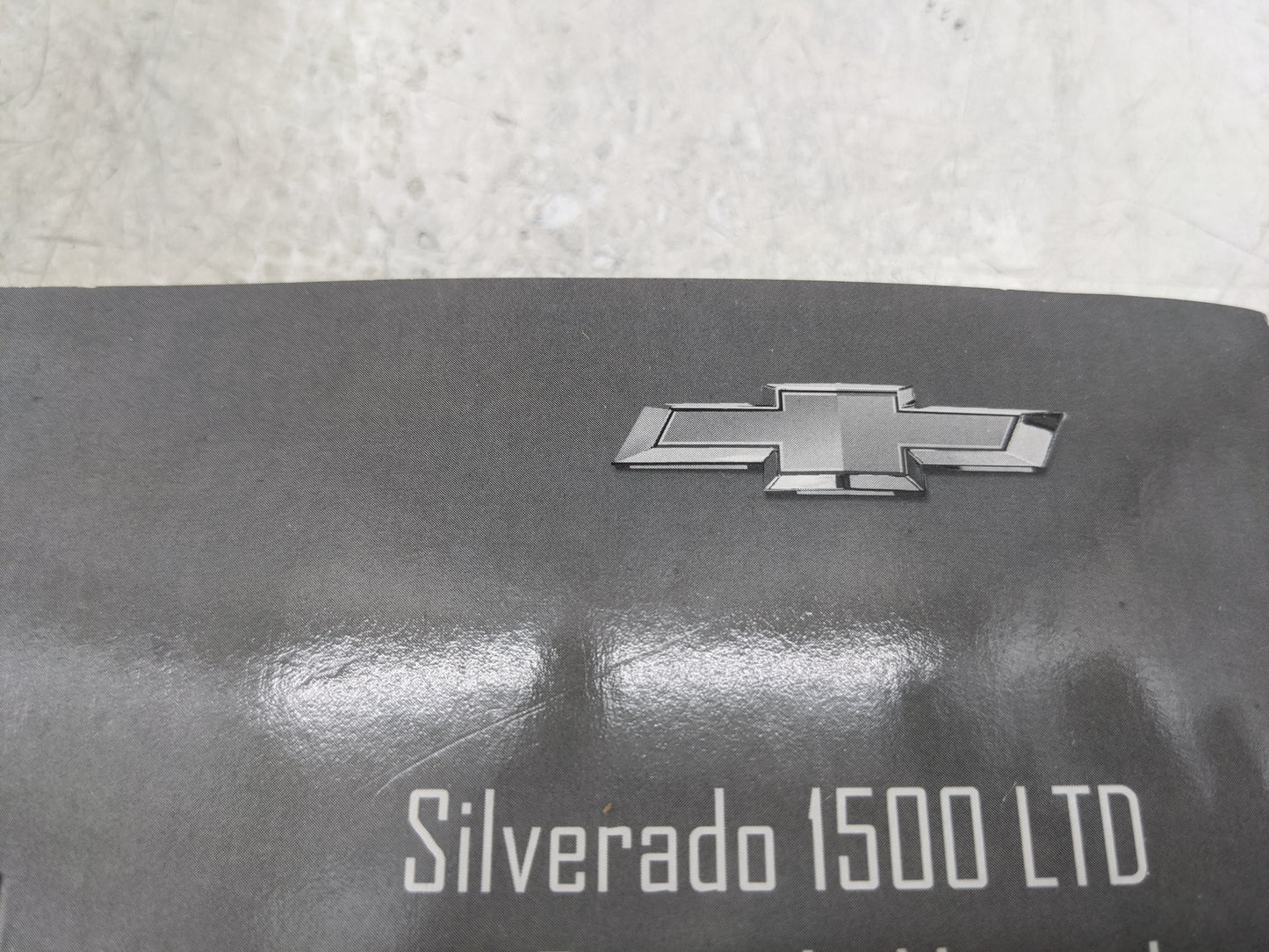 2022 Chevrolet Silverado 1500 Owners Manual Book Guide OEM Used Auto Parts - Oemusedautoparts1.com