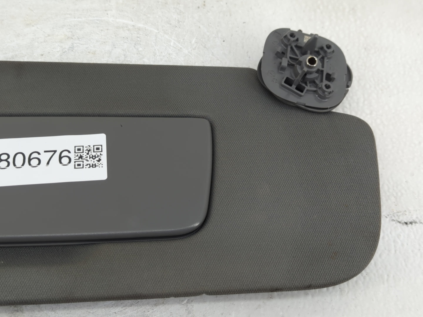 2019-2022 Chevrolet Silverado 1500 Sun Visor Shade Replacement Passenger Right Mirror Fits Fits 2019 2020 2021 2022 OEM Used