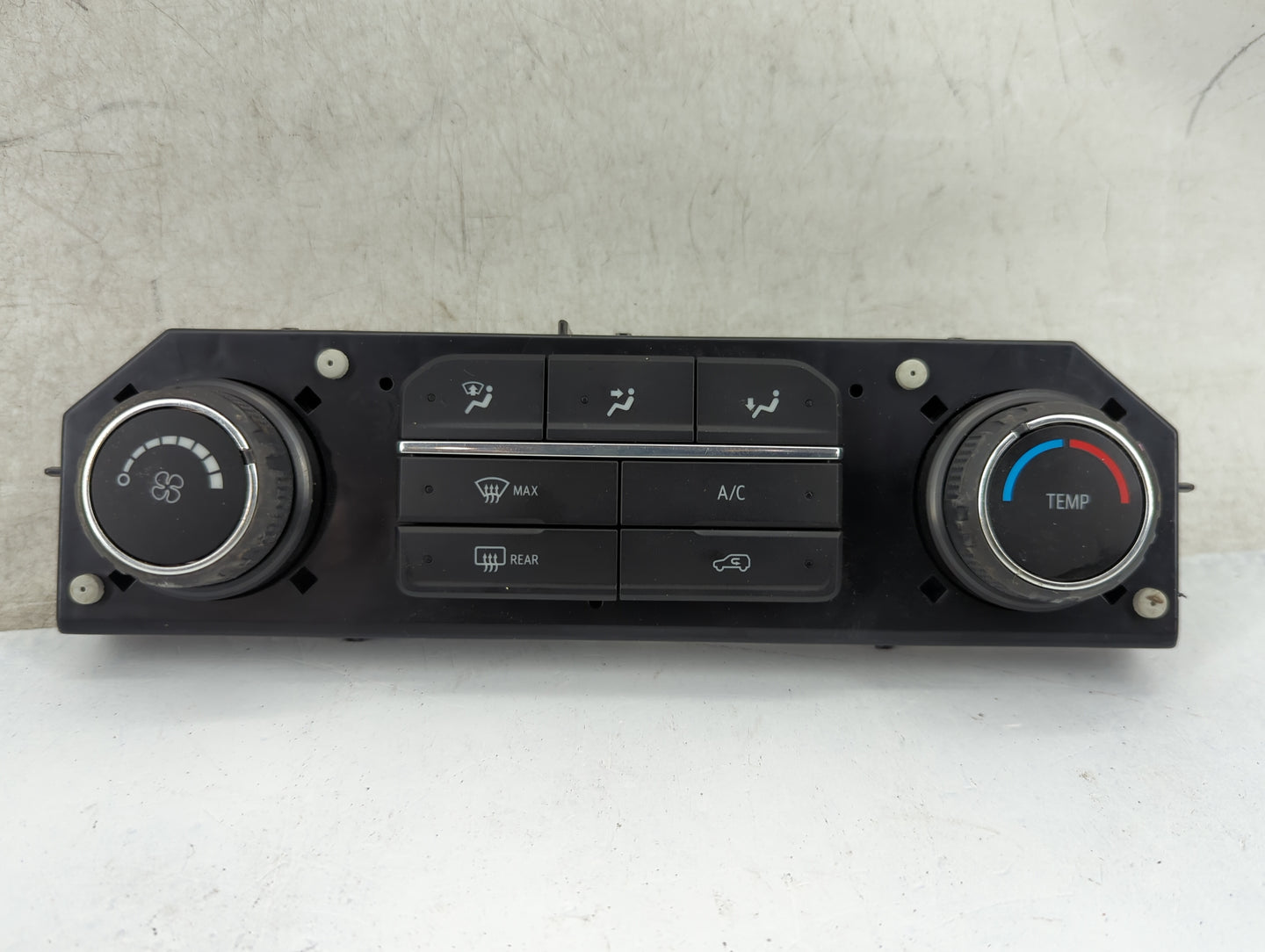 2019-2022 Chevrolet Silverado 1500 Climate Control Module Temperature AC/Heater Replacement P/N:84963881 Fits OEM Used Auto 