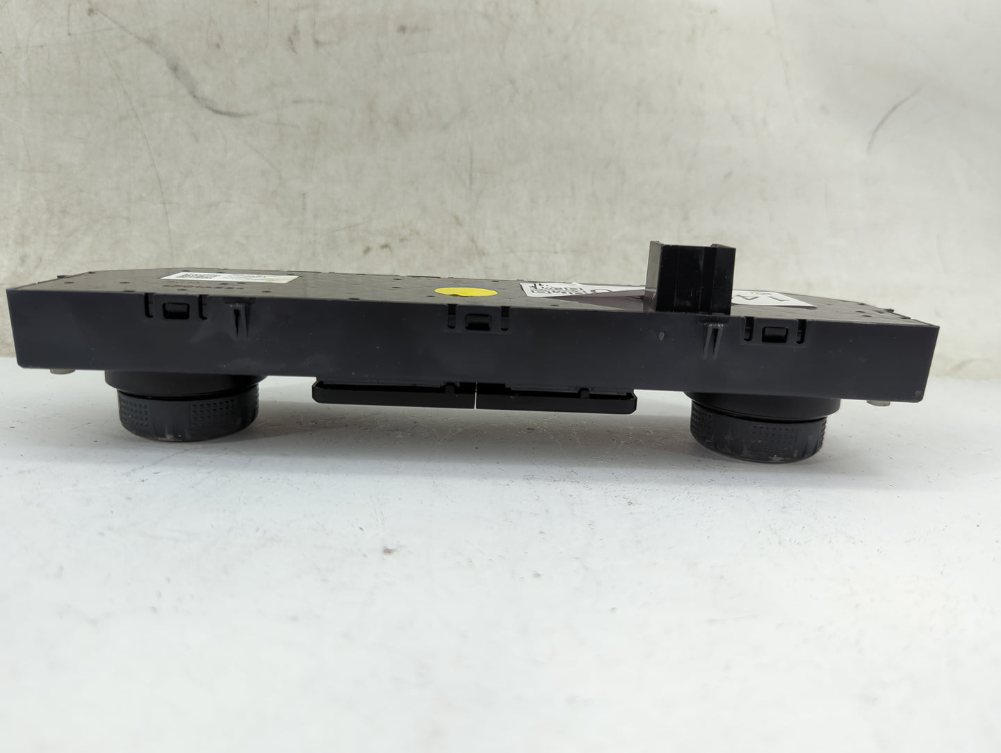 2019-2022 Chevrolet Silverado 1500 Climate Control Module Temperature AC/Heater Replacement P/N:84963881 Fits OEM Used Auto 