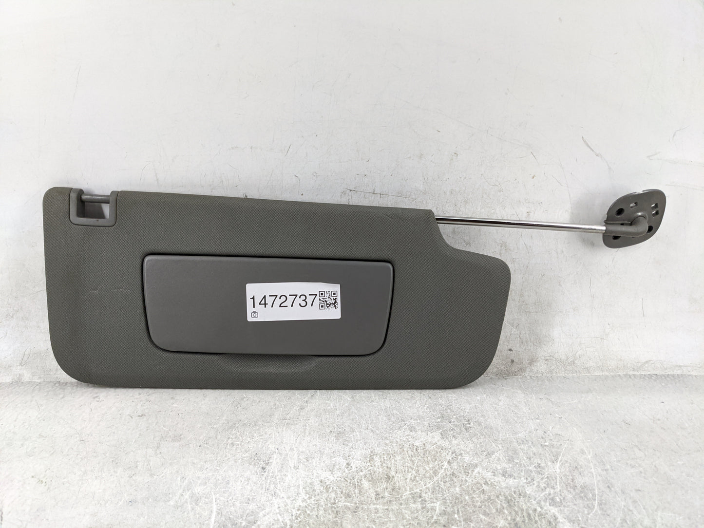 2019-2022 Chevrolet Silverado 1500 Sun Visor Shade Replacement Passenger Right Mirror Fits Fits 2019 2020 2021 2022 OEM Used