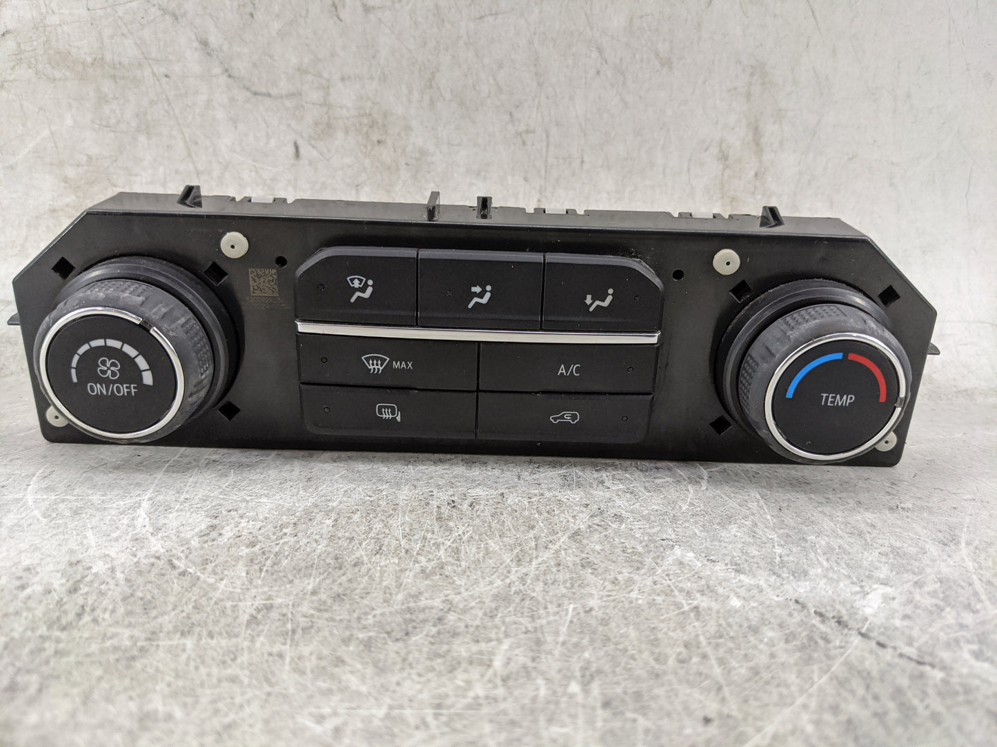2022 Chevrolet Silverado 1500 Climate Control Module Temperature AC/Heater Replacement P/N:86782996 815372982 Fits OEM Used 