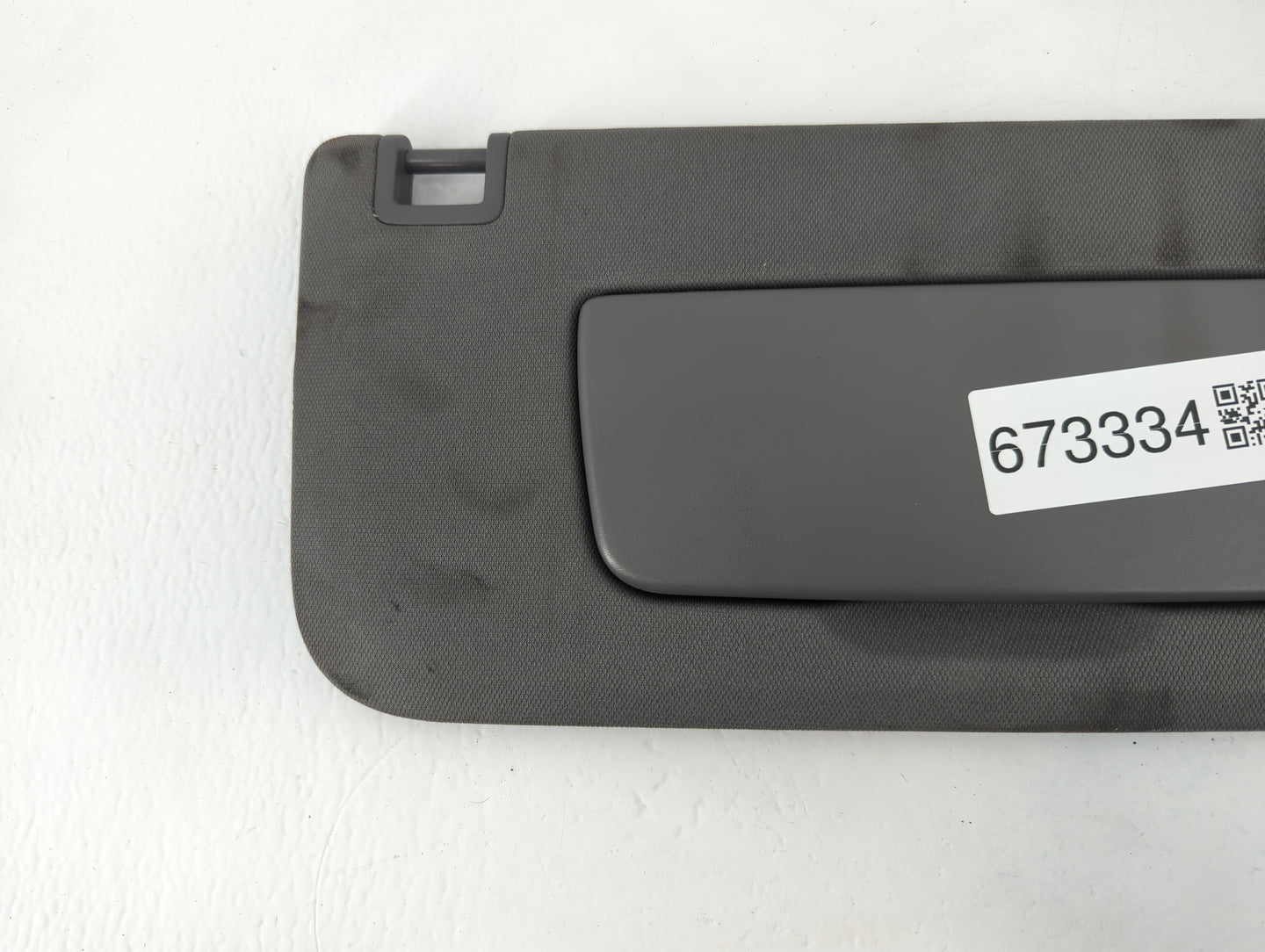 2019-2022 Chevrolet Silverado 1500 Sun Visor Shade Replacement Passenger Right Mirror Fits Fits 2019 2020 2021 2022 OEM Used