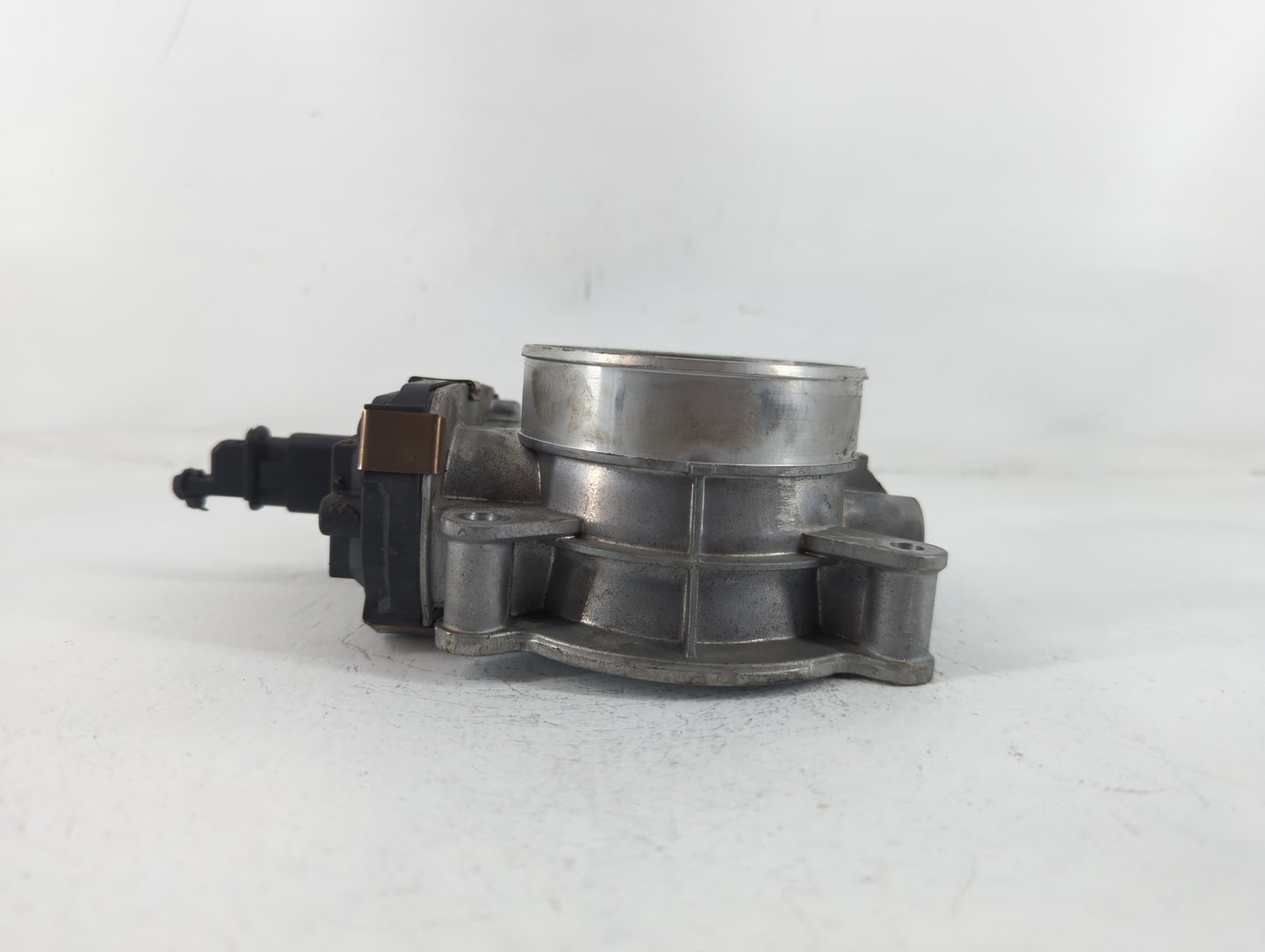 2014-2022 Chevrolet Silverado 1500 Throttle Body P/N:12713775 Fits Fits 2014 2015 2016 2017 2018 2019 2020 2021 2022 OEM Use