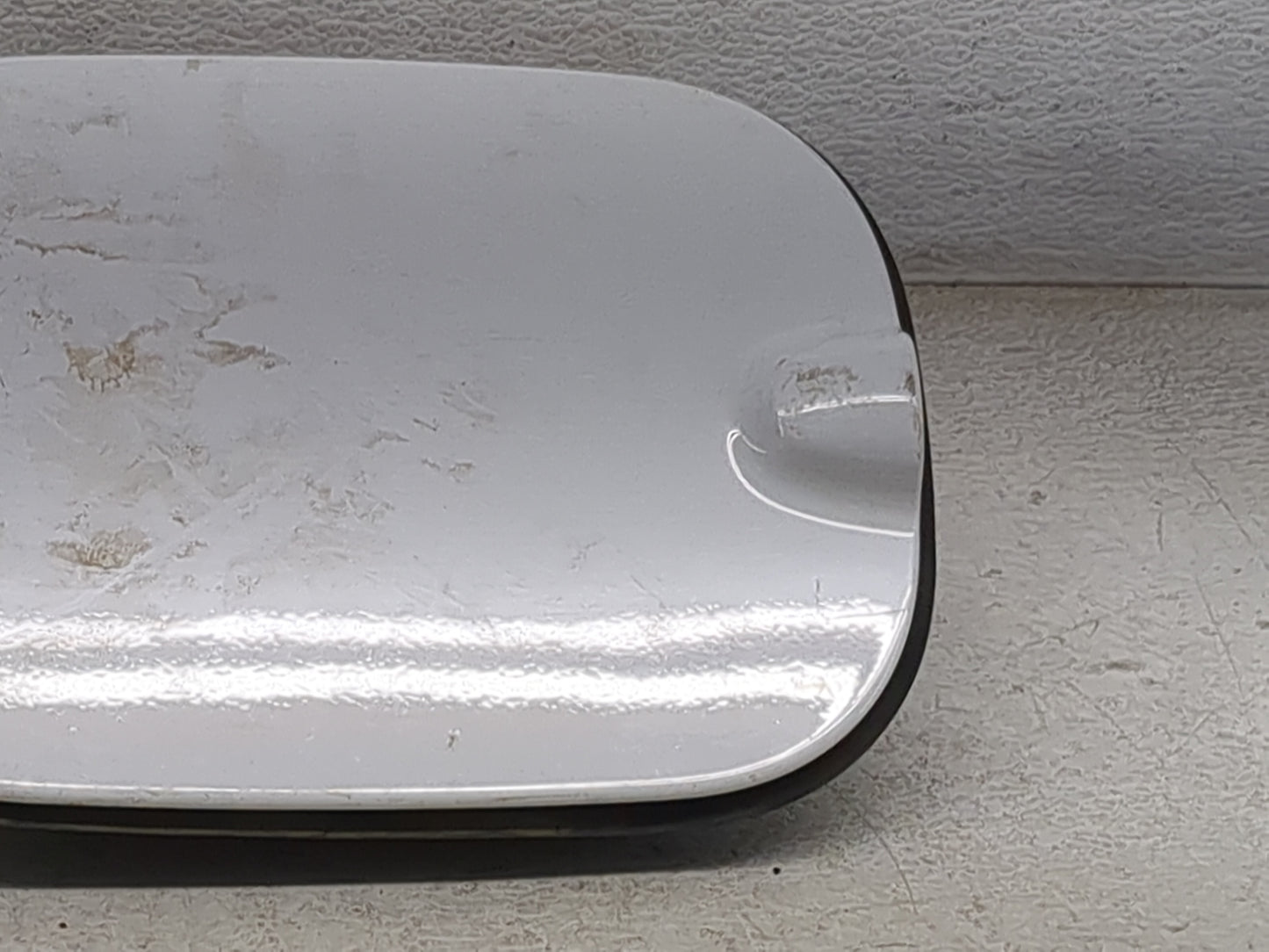 2022 Chevrolet Silverado 2500 Fuel Tank Door Lid Gas Tank Grey - Oemusedautoparts1.com