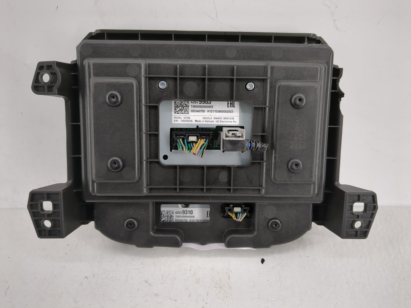 2022 Chevrolet Spark Radio AM FM Cd Player Receiver Replacement P/N:42679963 Fits OEM Used Auto Parts - Oemusedautoparts1.co