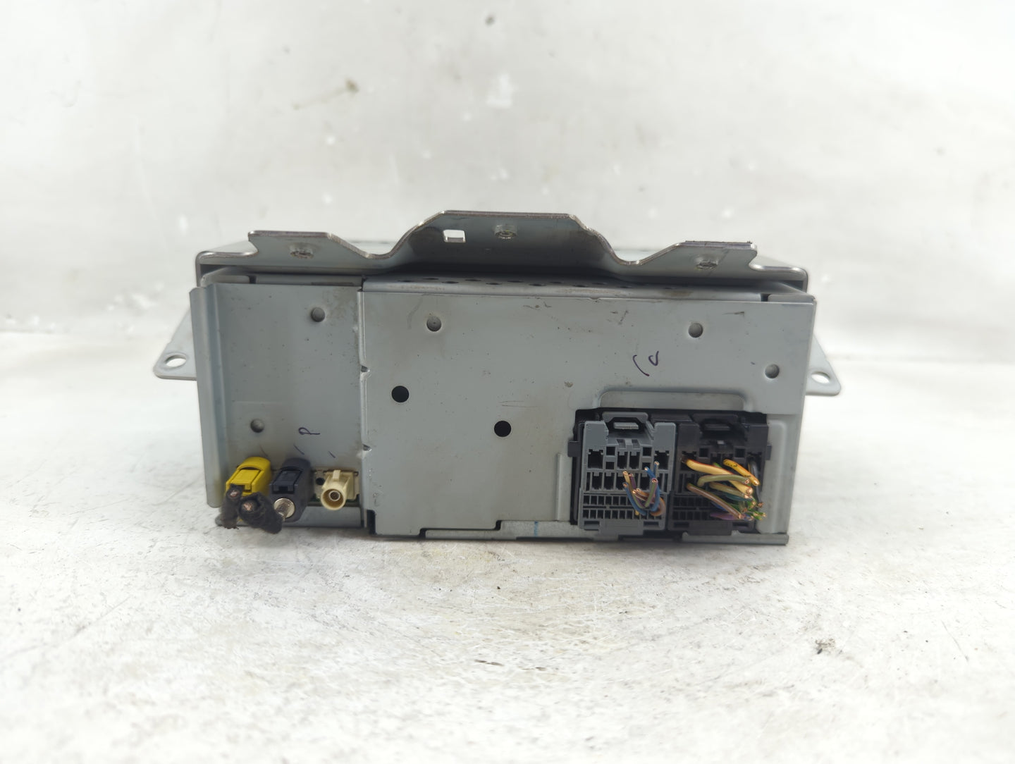 2020-2022 Chevrolet Spark Radio AM FM Cd Player Receiver Replacement P/N:KT1T-19C107-FU Fits Fits 2020 2021 2022 OEM Used Au
