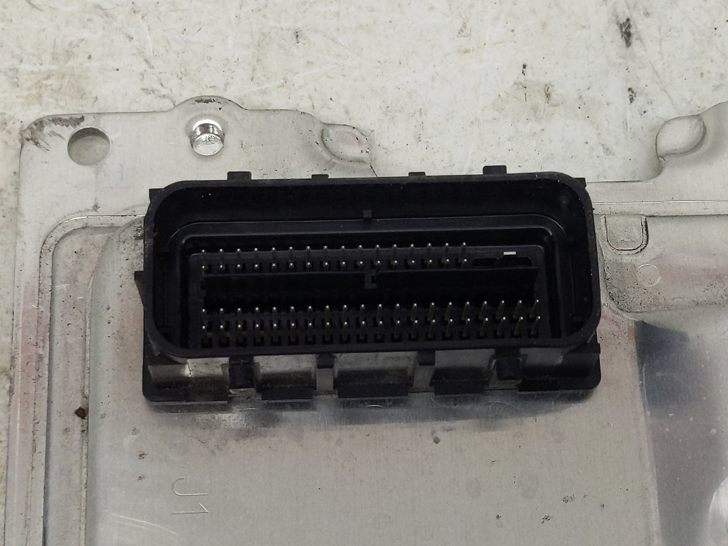 2019-2022 Chevrolet Spark PCM Engine Control Computer ECU ECM PCU OEM P/N:812857993 12710190 Fits Fits 2019 2020 2021 2022 O