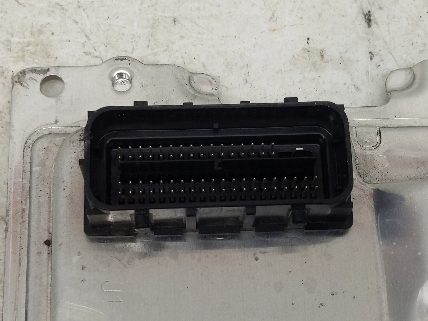 2019-2022 Chevrolet Spark PCM Engine Control Computer ECU ECM PCU OEM P/N:812857993 12710190 Fits Fits 2019 2020 2021 2022 O