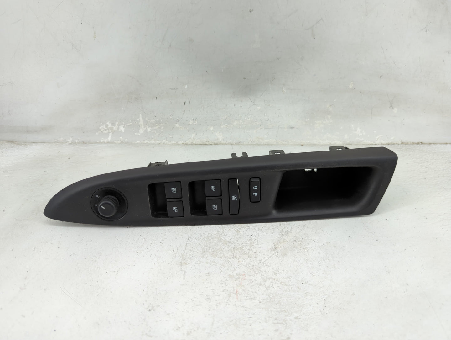 2016-2022 Chevrolet Spark Master Power Window Switch Replacement Driver Side Left P/N:3859 20220510 Fits OEM Used Auto Parts