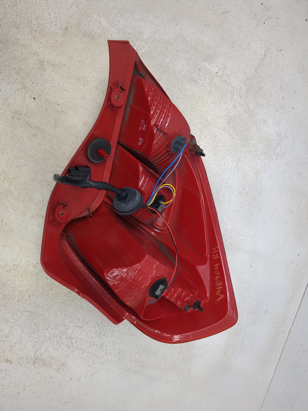 2018-2022 Chevrolet Spark Tail Light Assembly Passenger Right OEM P/N:42607404 Fits Fits 2018 2019 2020 2021 2022 OEM Used A