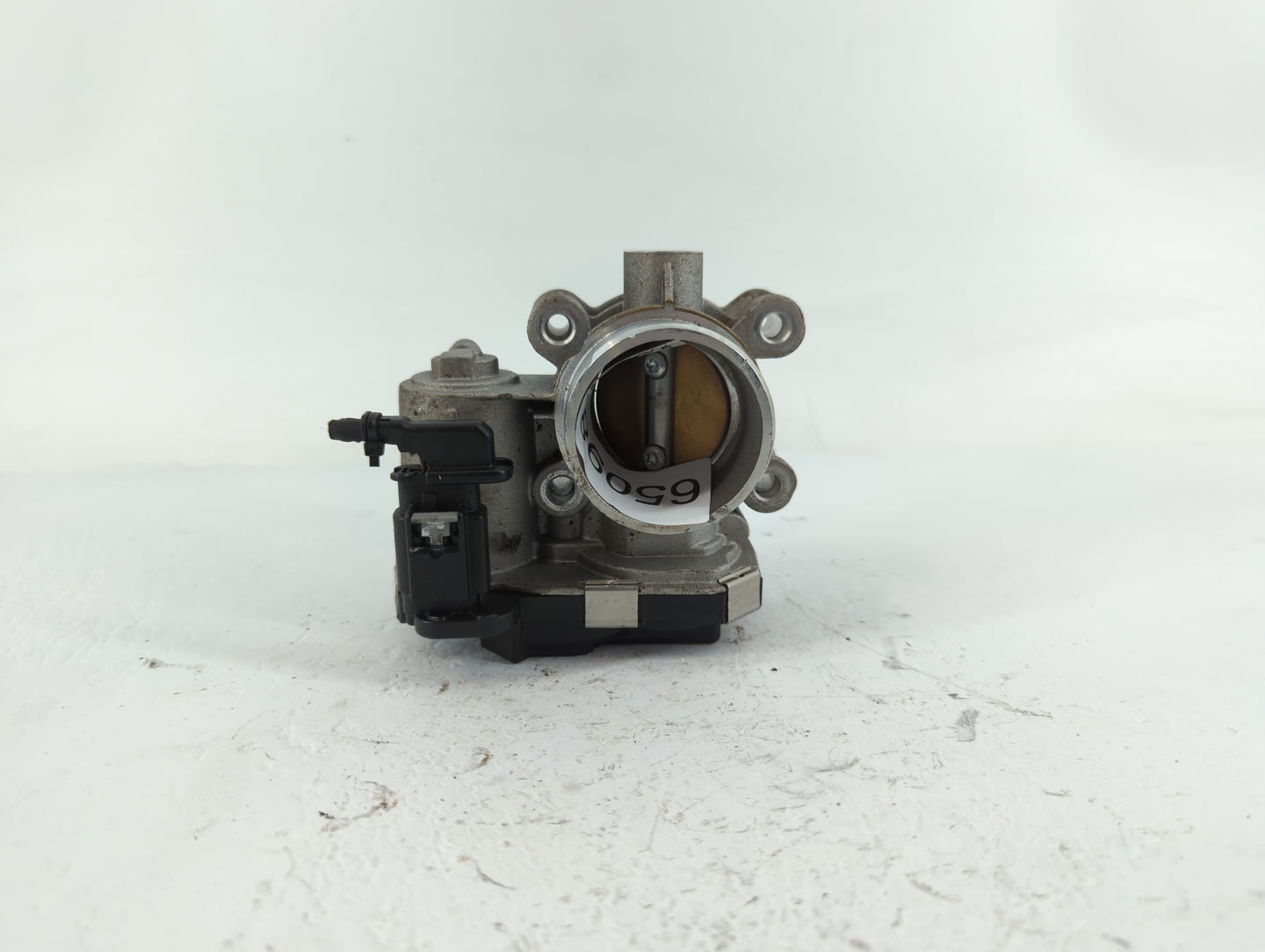 2016-2022 Chevrolet Spark Throttle Body P/N:72CJ2070A059312704589000 Fits Fits 2016 2017 2018 2019 2020 2021 2022 OEM Used A