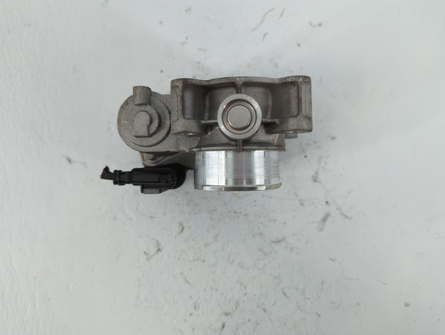 2016-2022 Chevrolet Spark Throttle Body P/N:72CJ2070A059312704589000 Fits Fits 2016 2017 2018 2019 2020 2021 2022 OEM Used A
