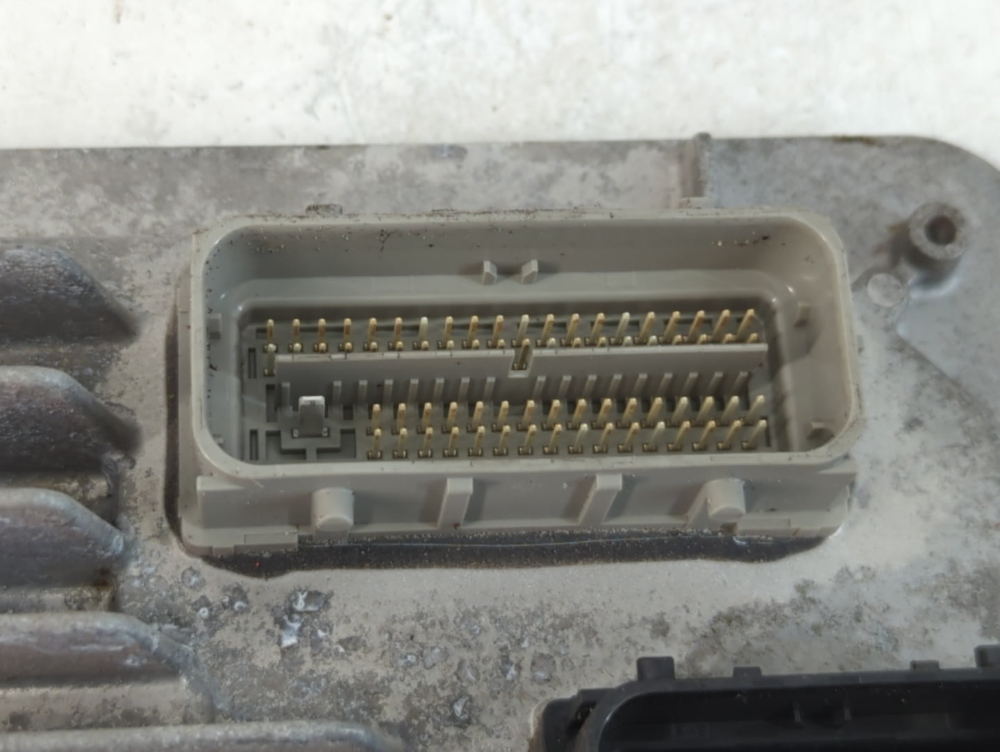 2021-2022 Chevrolet Trailblazer PCM Engine Control Computer ECU ECM PCU OEM P/N:12711047 Fits Fits 2020 2021 2022 OEM Used A