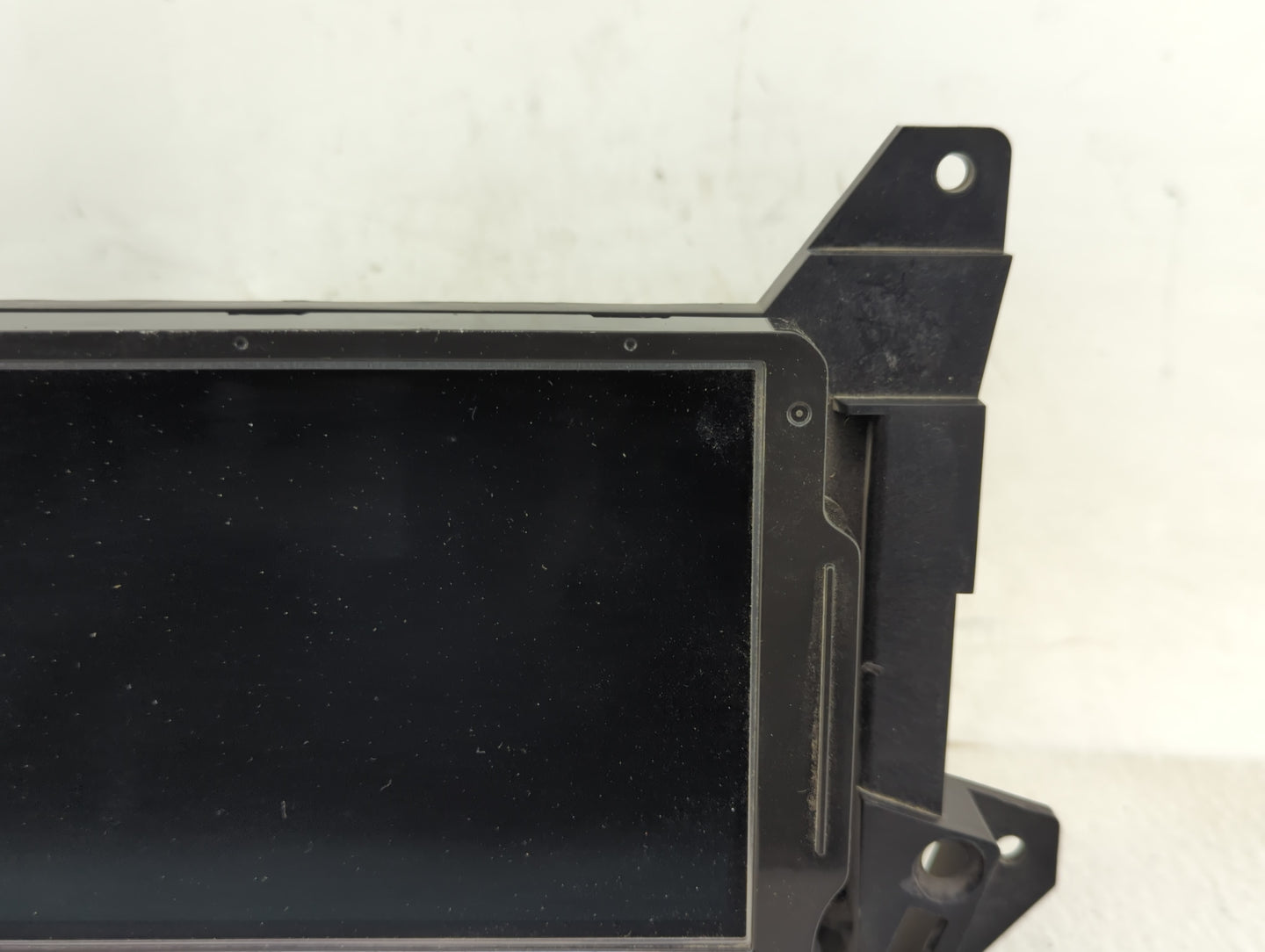 2022 Chevrolet Trailblazer Radio AM FM Cd Player Receiver Replacement P/N:85572162 Fits OEM Used Auto Parts - Oemusedautopar