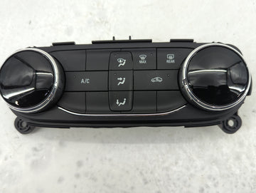 2021-2022 Chevrolet Trailblazer Climate Control Module Temperature AC/Heater Replacement P/N:42775570 545290509 Fits OEM Use