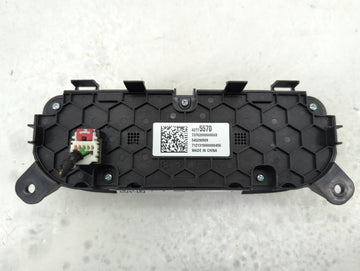 2021-2022 Chevrolet Trailblazer Climate Control Module Temperature AC/Heater Replacement P/N:42775570 545290509 Fits OEM Used Auto Parts