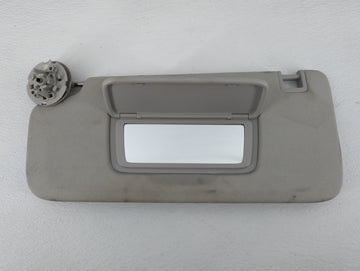 2021-2022 Chevrolet Trailblazer Sun Visor Shade Replacement Passenger Right Mirror Fits Fits 2021 2022 OEM Used Auto Parts -