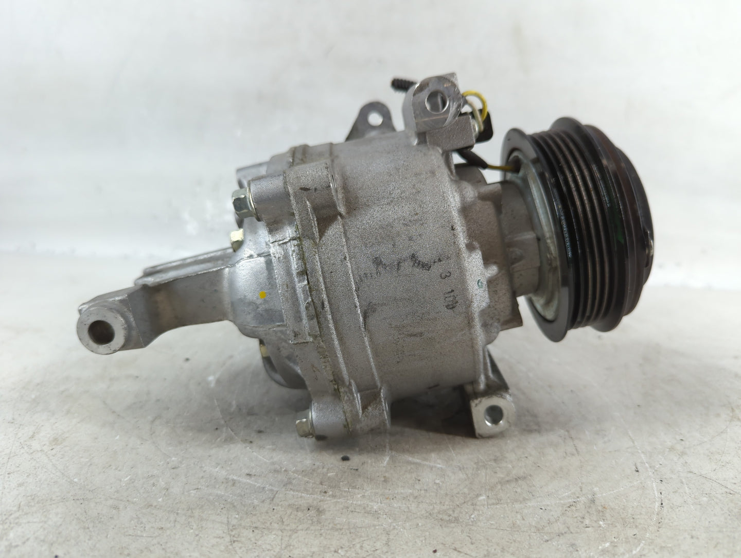 2021-2022 Chevrolet Trailblazer Air Conditioning A/c Ac Compressor Oem - Oemusedautoparts1.com