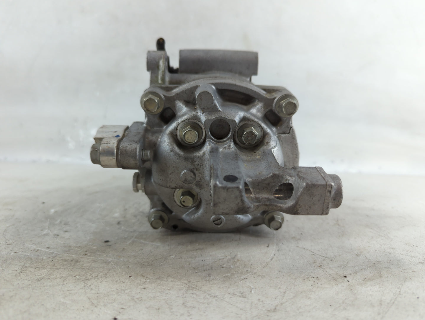 2021-2022 Chevrolet Trailblazer Air Conditioning A/c Ac Compressor Oem - Oemusedautoparts1.com