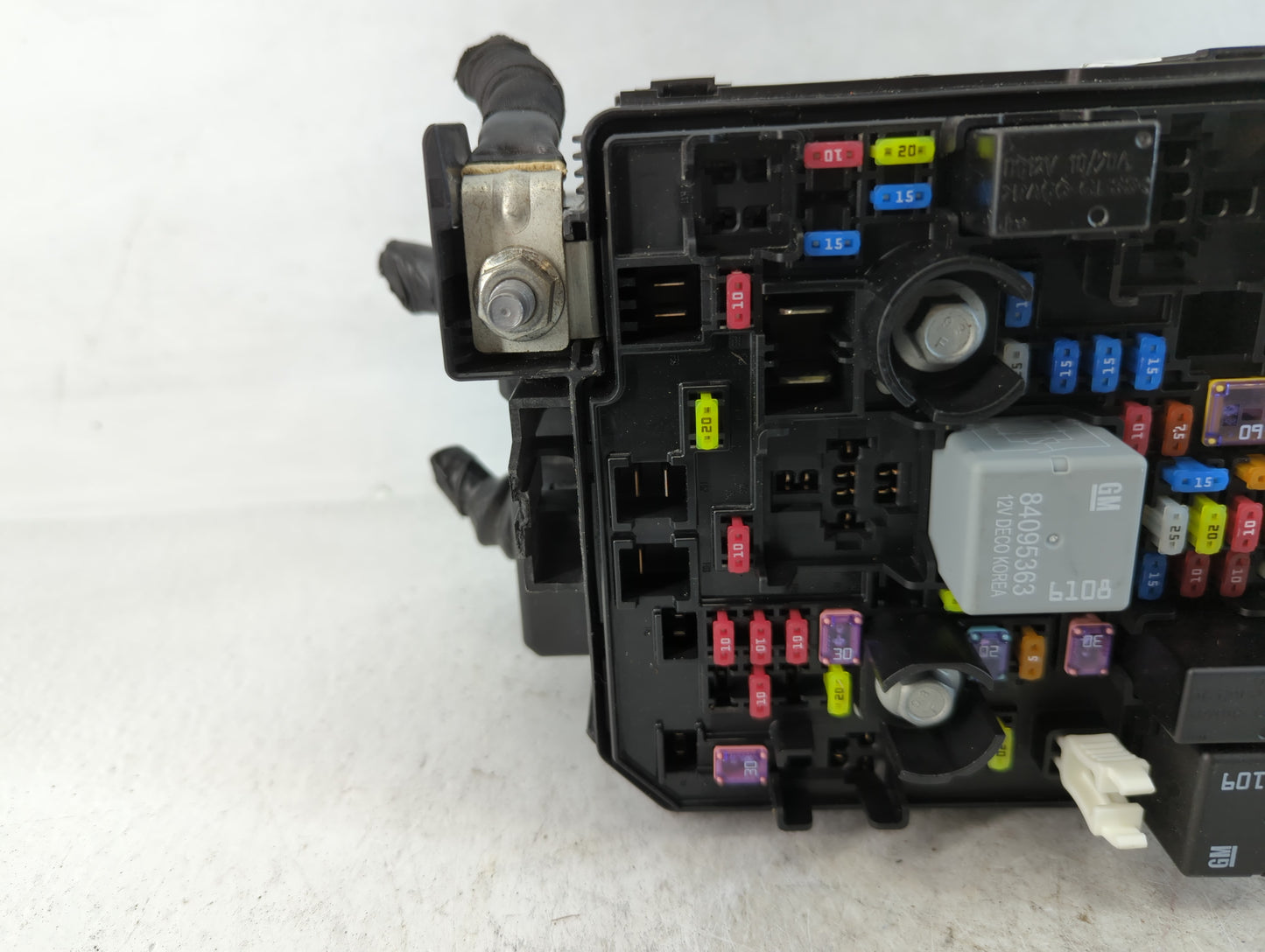 2021-2022 Chevrolet Trailblazer Fusebox Fuse Box Panel Relay Module P/N:0000316 30959L 42784465 Fits Fits 2021 2022 OEM Used