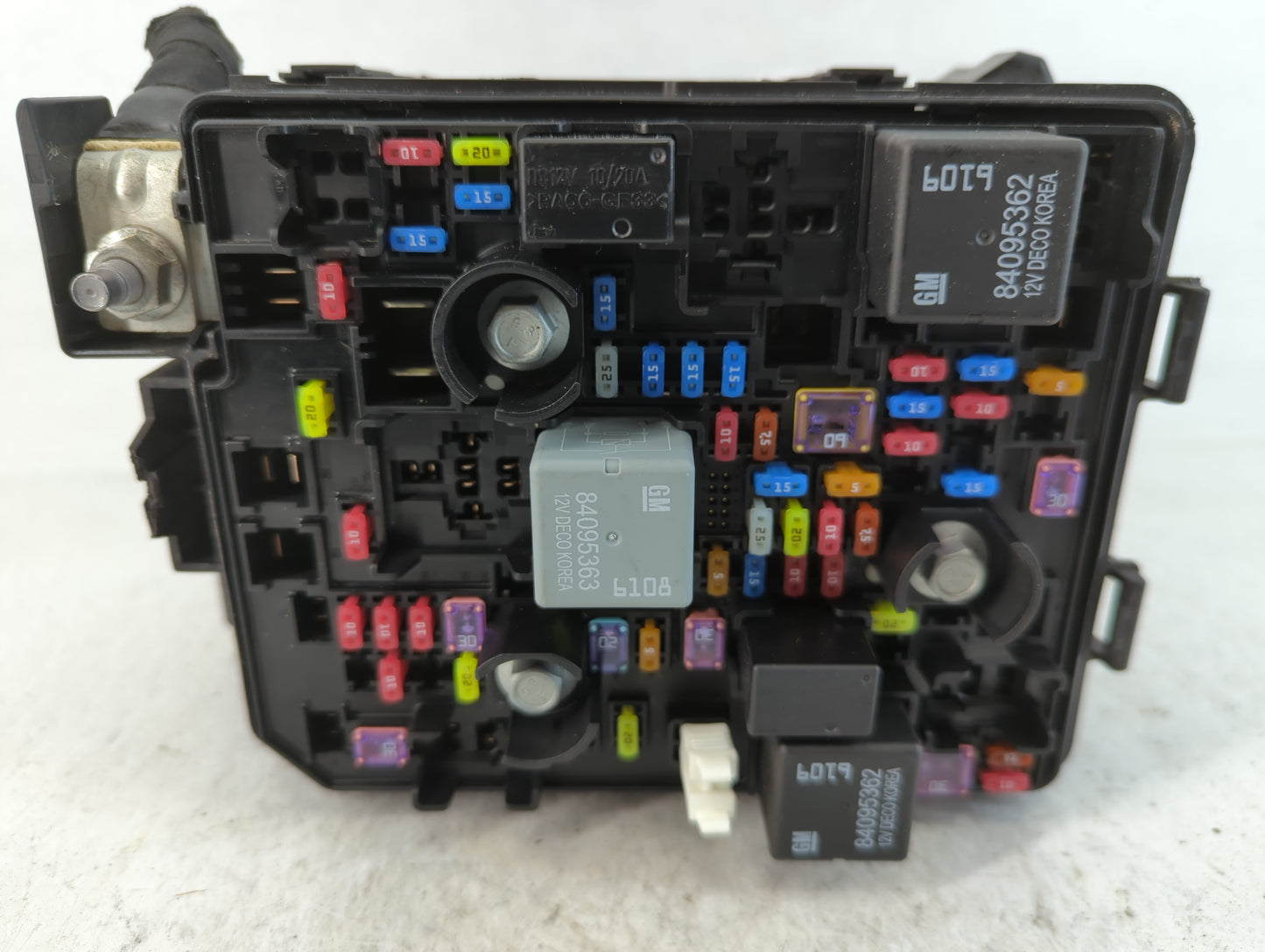 2021-2022 Chevrolet Trailblazer Fusebox Fuse Box Panel Relay Module P/N:0000316 30959L 42784465 Fits Fits 2021 2022 OEM Used