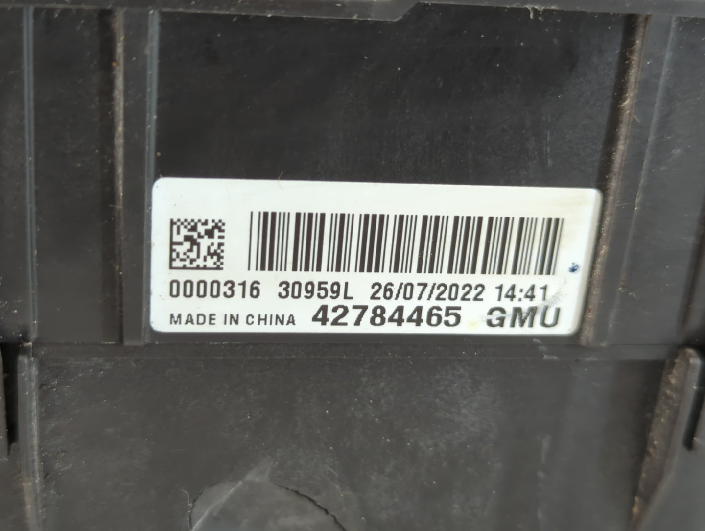 2021-2022 Chevrolet Trailblazer Fusebox Fuse Box Panel Relay Module P/N:0000316 30959L 42784465 Fits Fits 2021 2022 OEM Used