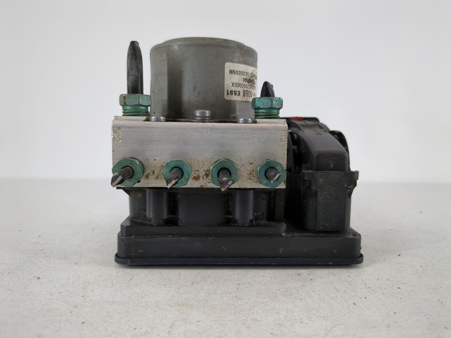 2019-2022 Chevrolet Traverse ABS Pump Control Module Replacement P/N:85516088 Fits Fits 2019 2020 2021 2022 OEM Used Auto Pa