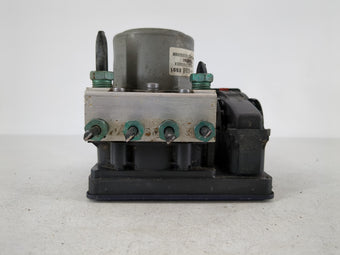compare product 2019-2022 Chevrolet Traverse ABS Pump Control Module Replacement P/N:85516088 Fits Fits 2019 2020 2021 2022 OEM Used Auto Parts