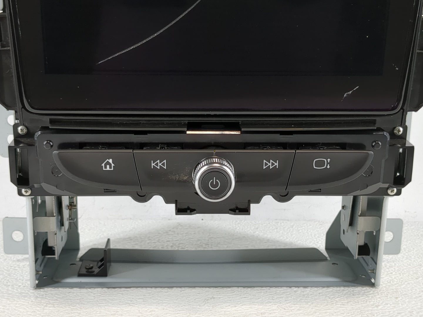 2022 Chevrolet Traverse Radio AM FM Cd Player Receiver Replacement P/N:86778044 Fits Fits 2021 OEM Used Auto Parts - Oemused